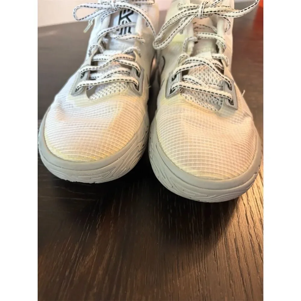 Nike Kyrie Flytrap 4 Men's Basketball‎ Shoes White Size 8